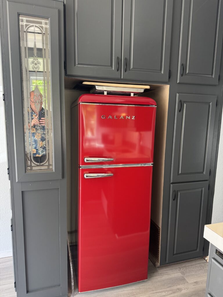 Refrigerator